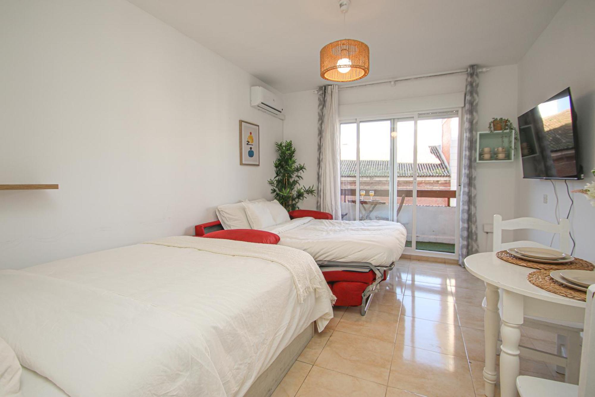 Fabulous With Great Views - 15m Giralda Apartamento